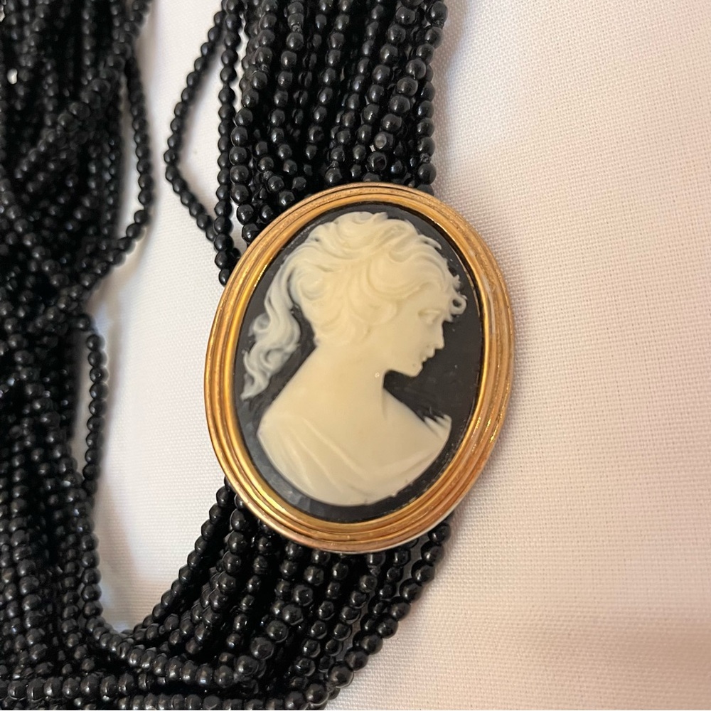 Donald Stannard Black and Gold Multi-Strand Cameo Choker Necklace - Picture 2 of 3